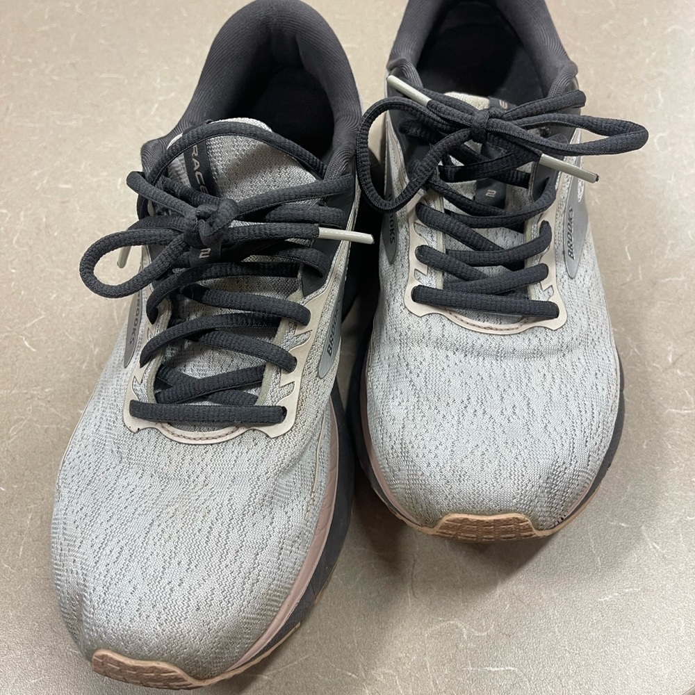 Brooks Women Running Shoes